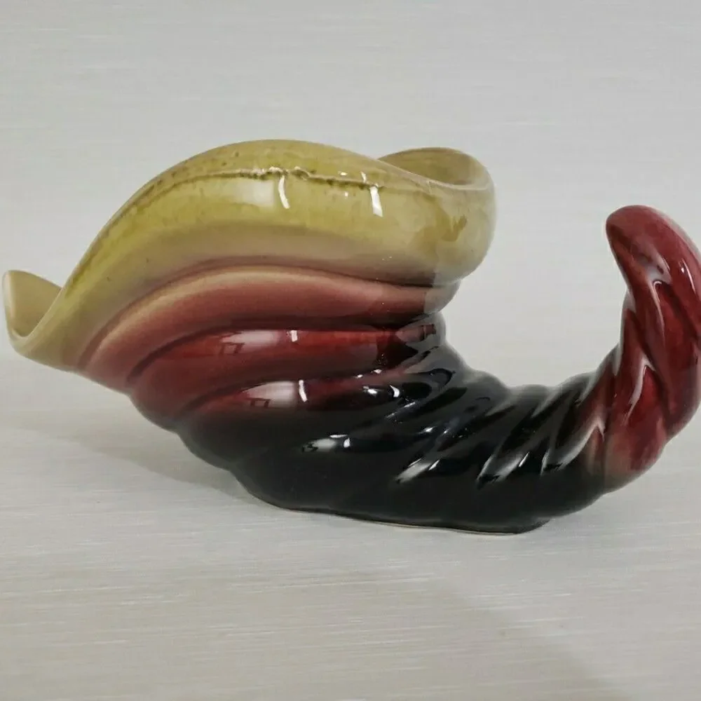 hull pottery cornucopia